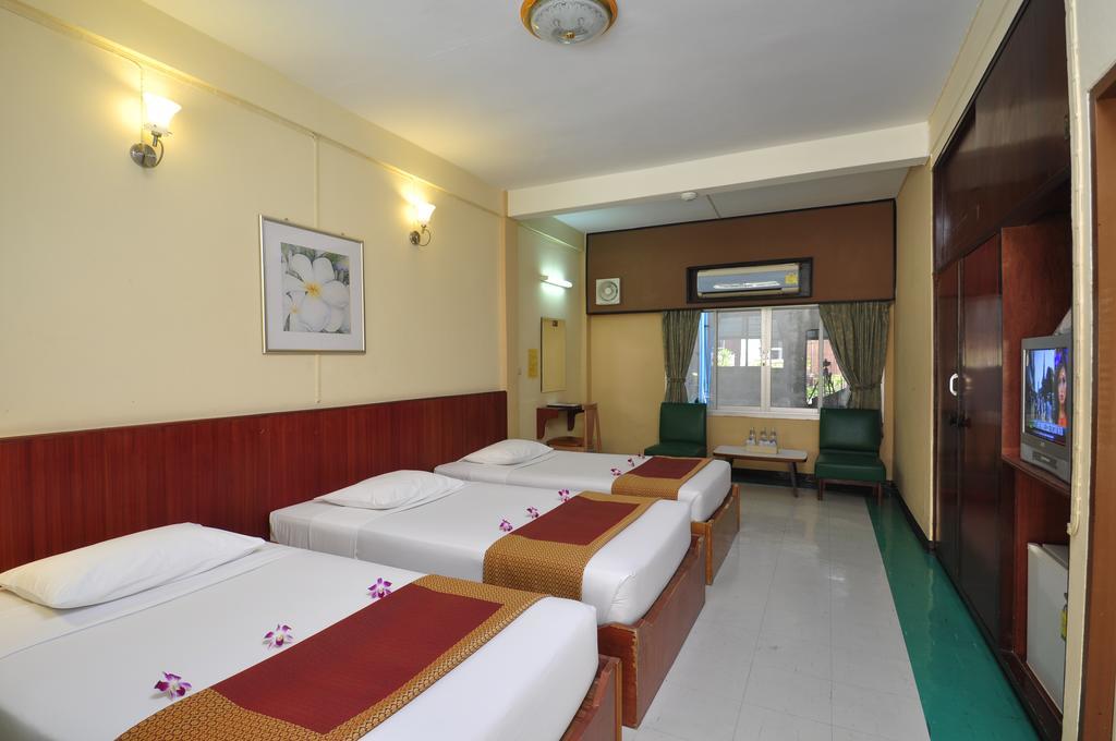Swan Hotel Бангкок Экстерьер фото