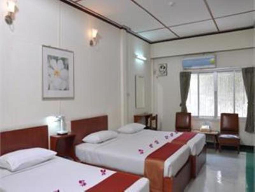 Swan Hotel Бангкок Экстерьер фото
